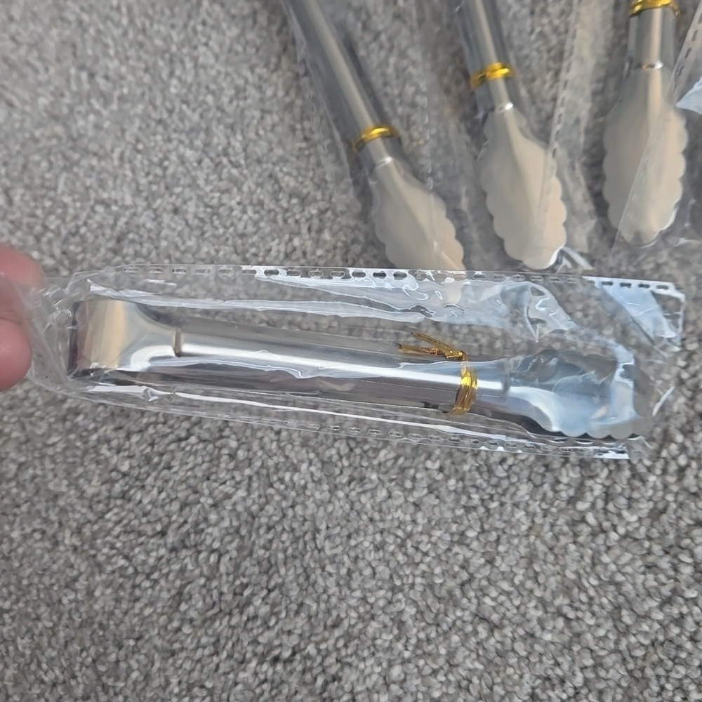 5" Metal Serving Tongs 6pk - Picture 3 of 3